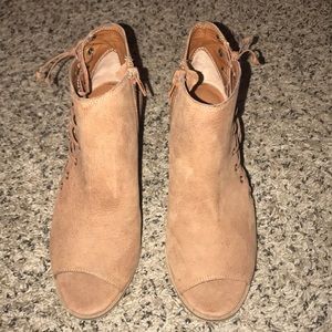 Lucky brand ankle booties!!!